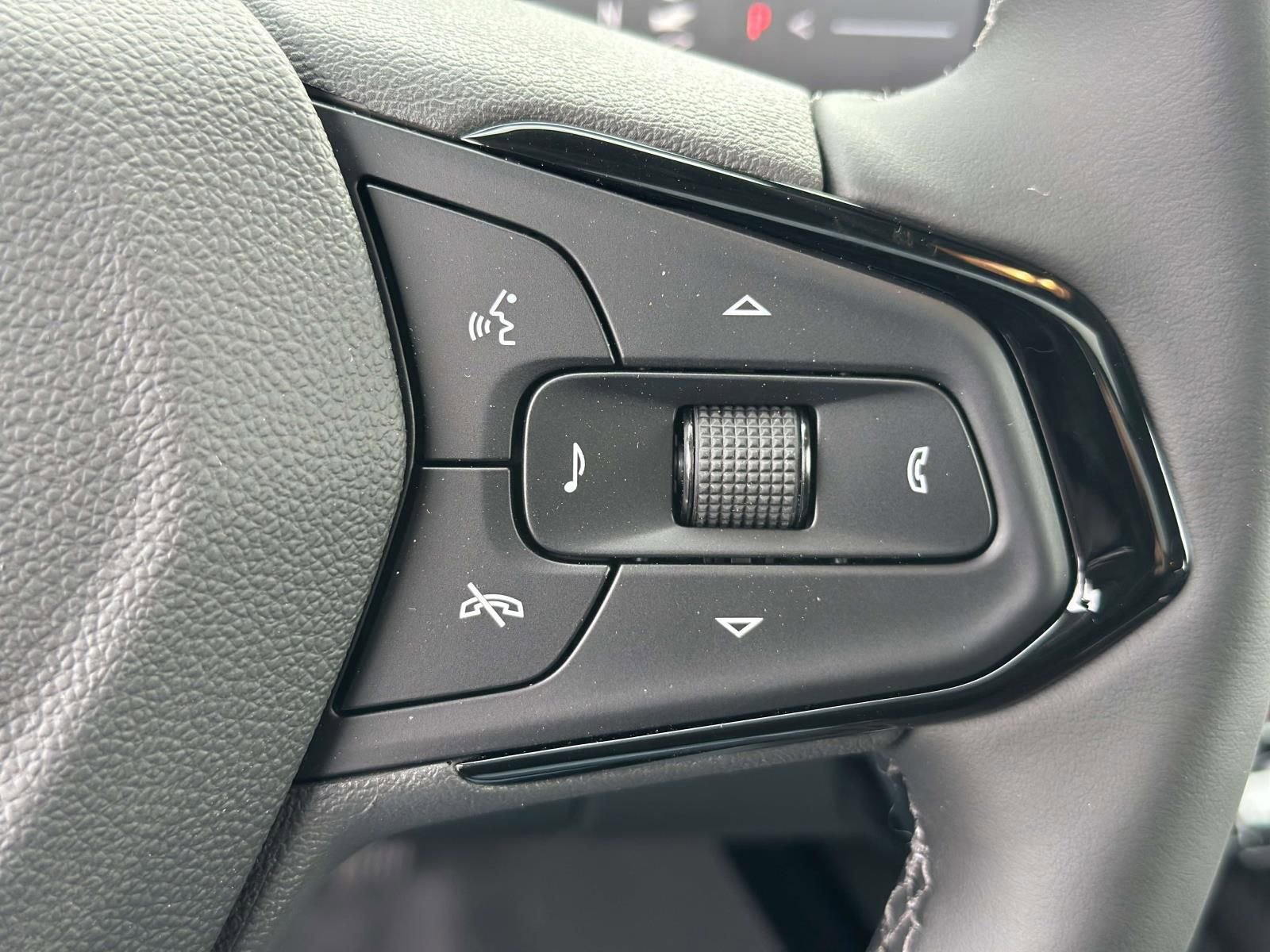 New 2027 Chevrolet Bolt RS w/ Technology Package image 14