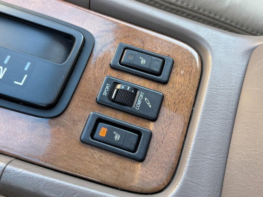 Used 1998 Lexus ES 330 image 18