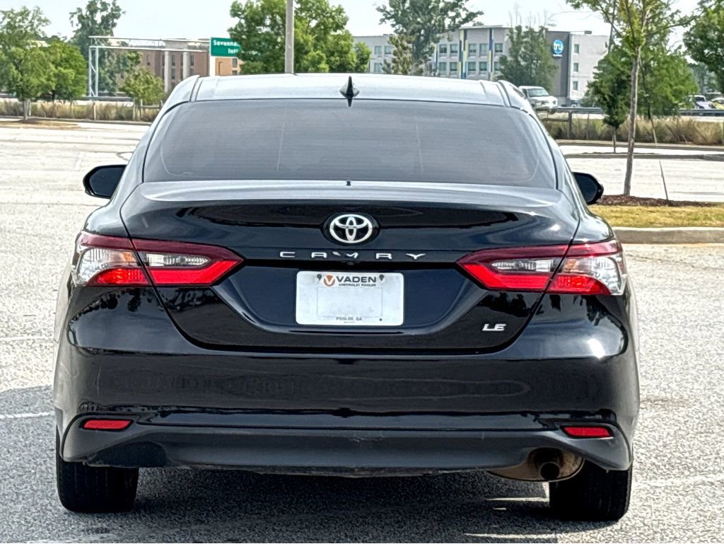 Used 2023 Toyota Camry LE w/ Convenience Package FWD image 17