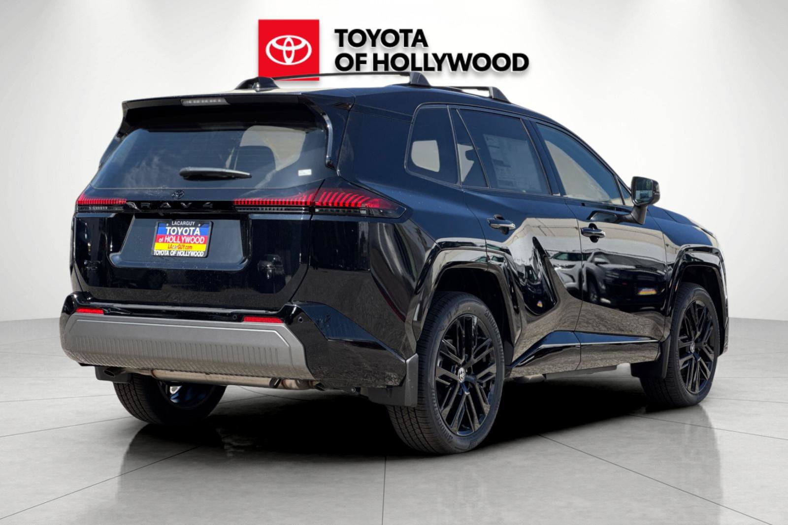 New 2026 Toyota RAV4 XSE w/ Panoramic Sun Roof Package AWD/4WD image 4