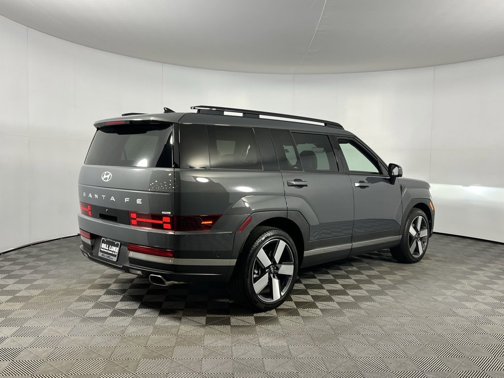 Used 2024 Hyundai Santa Fe Limited image 5