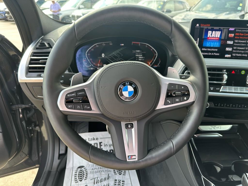 Certified 2025 BMW X4 xDrive30i image 14