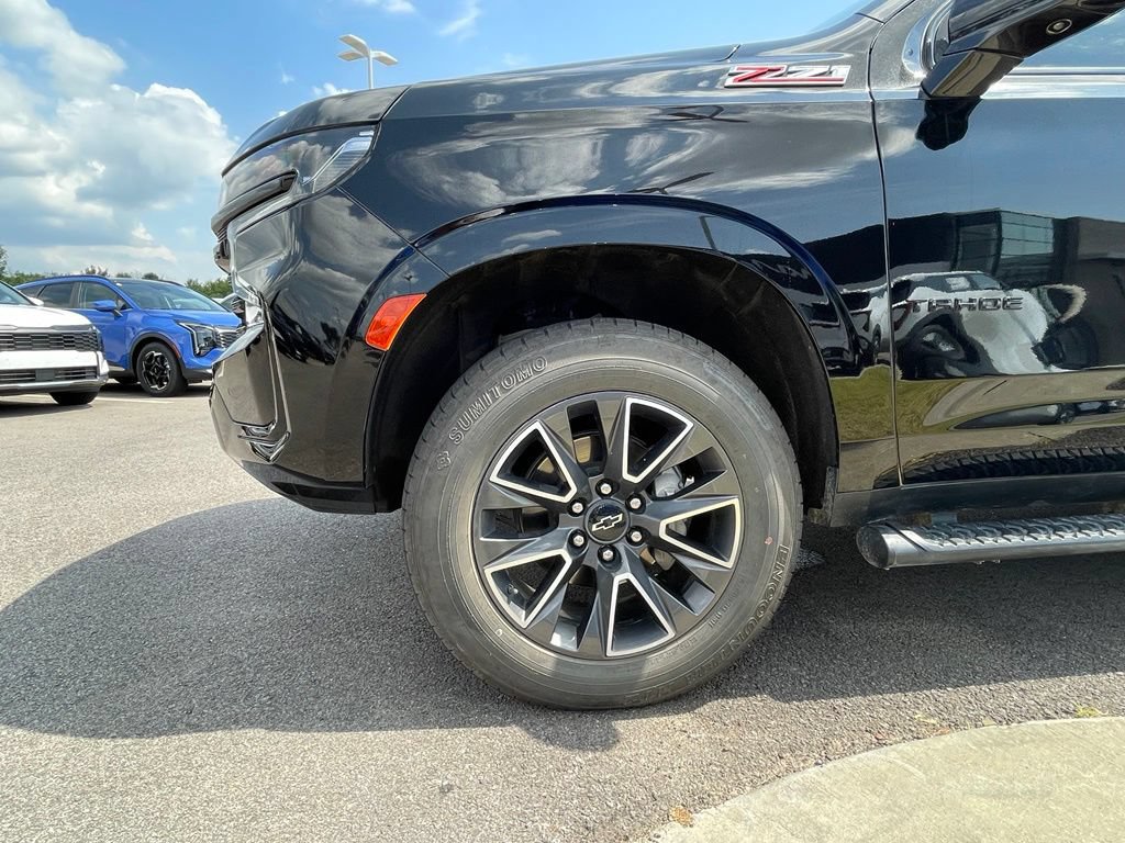 Used 2024 Chevrolet Tahoe Z71 w/ Luxury Package AWD/4WD image 31