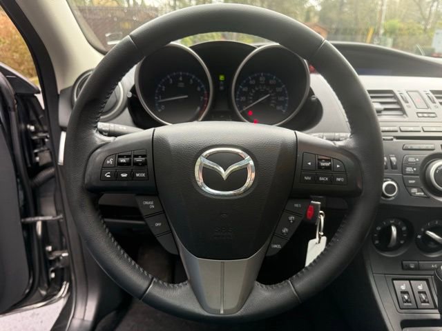 Used 2012 MAZDA MAZDA3 i Grand Touring w/ Tech Pkg image 9
