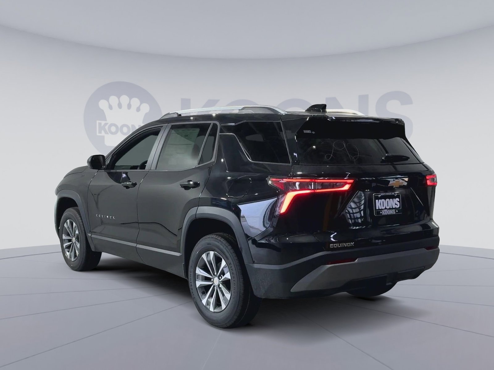 New 2026 Chevrolet Equinox LT w/ Convenience Package II image 8