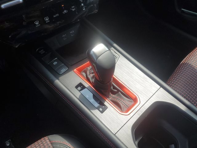 New 2026 Nissan Kicks SR FWD image 17