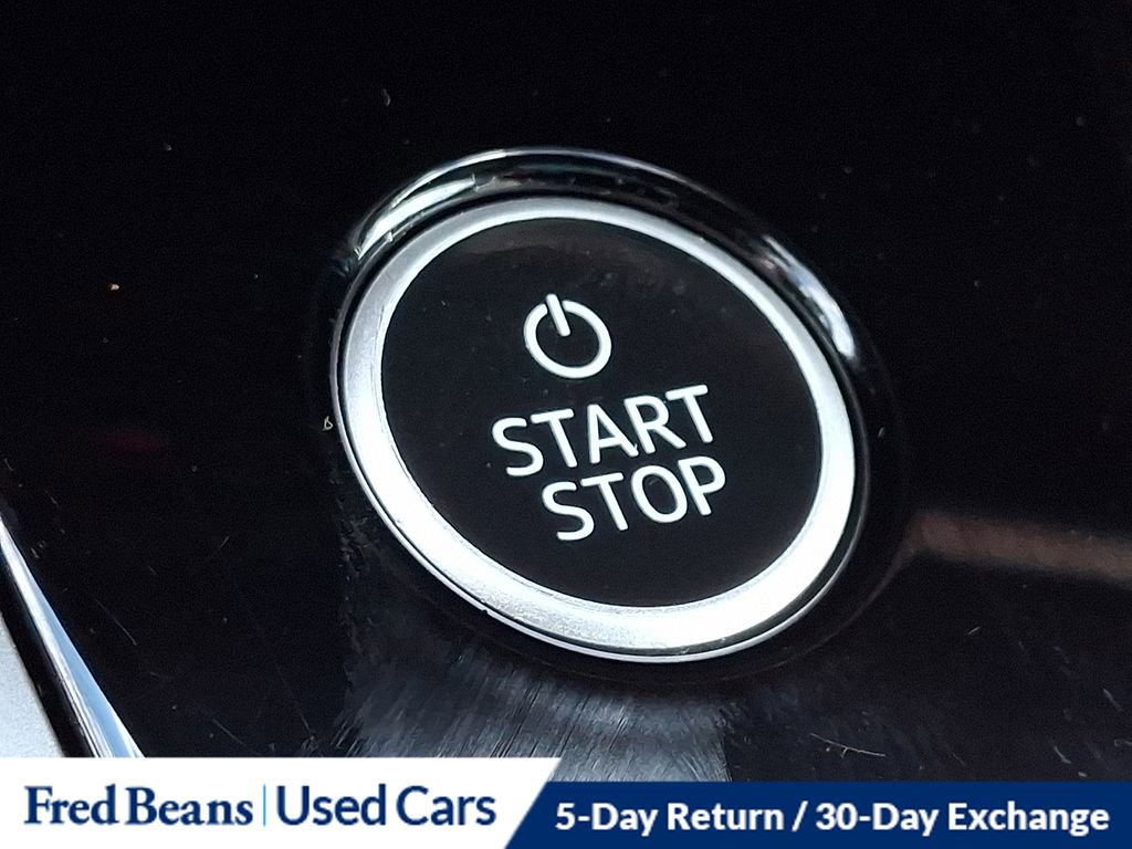 Used 2023 Audi Q4 e-tron Premium Plus w/ Premium Plus image 27