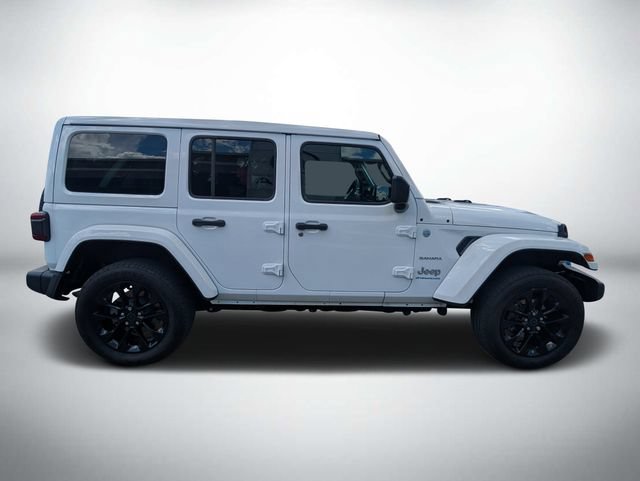 Used 2024 Jeep Wrangler Unlimited Sahara w/ Safety Group AWD/4WD image 3