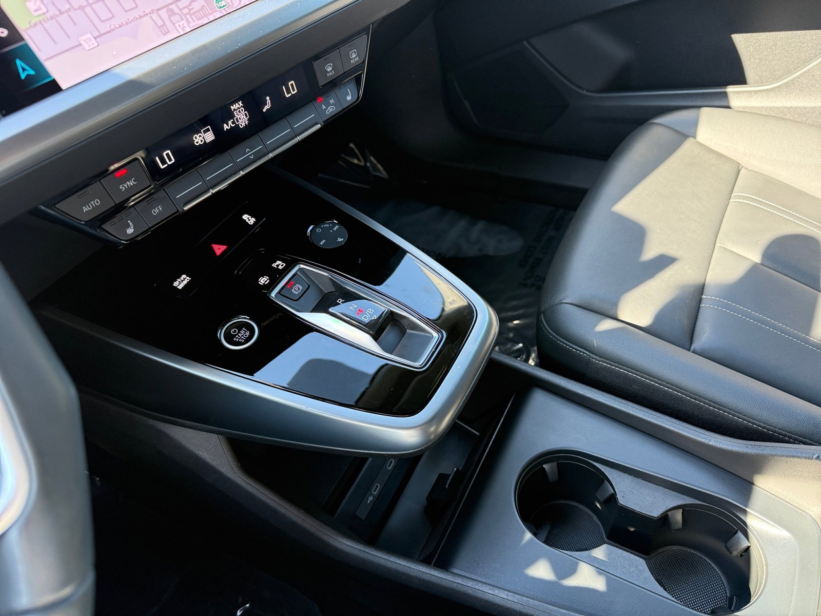 Used 2023 Audi Q4 e-tron Premium Plus w/ Premium Plus image 13