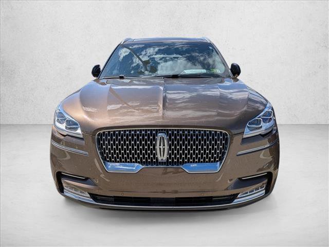 Used 2022 Lincoln Aviator Reserve w/ Equipment Group 201A AWD/4WD video 2
