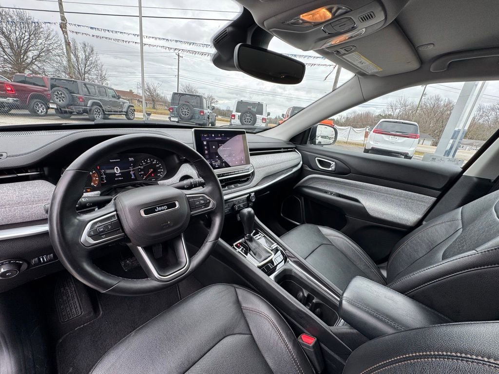 Used 2022 Jeep Compass Latitude image 20
