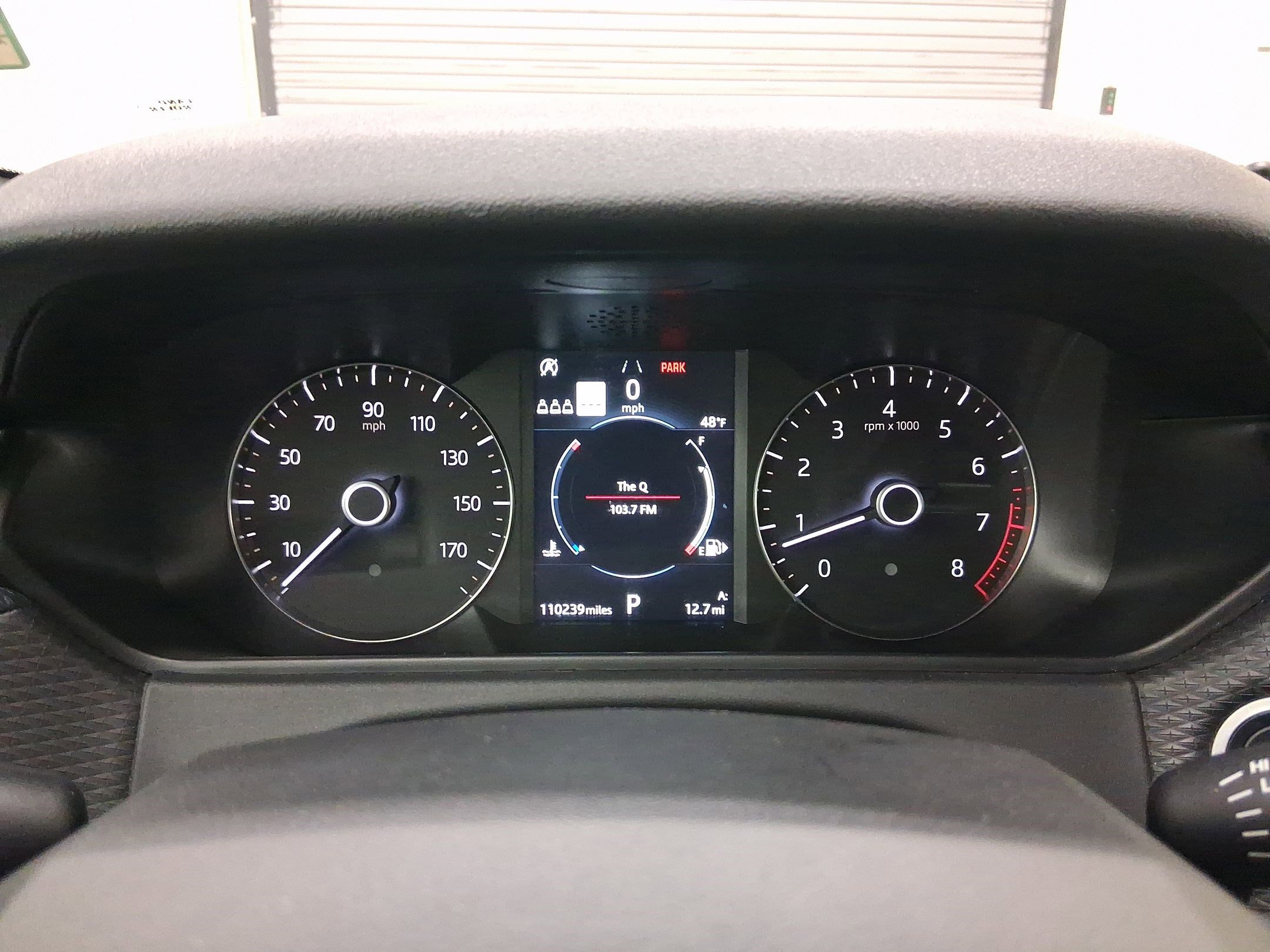 Used 2020 Land Rover Range Rover Velar R-Dynamic S image 18