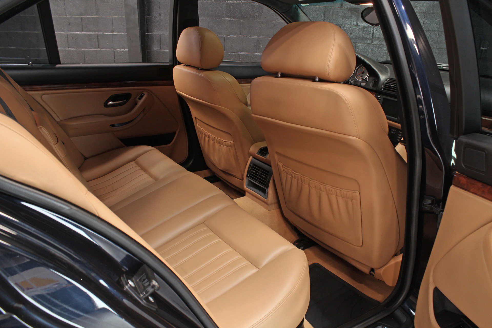 Used 2002 BMW M5 RWD image 53