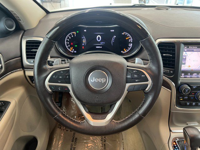 Used 2016 Jeep Grand Cherokee Overland AWD/4WD image 24