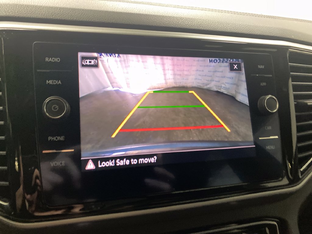 Used 2021 Volkswagen Atlas Cross Sport SEL AWD/4WD image 26