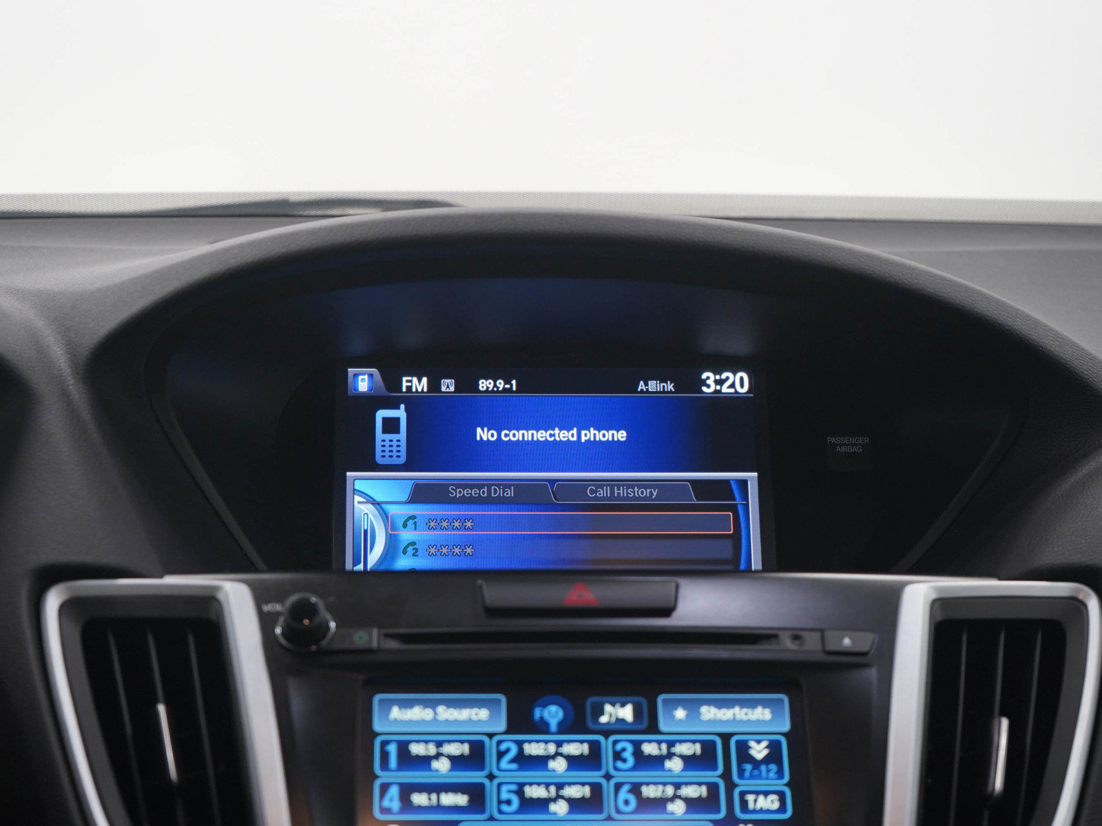Used 2017 Acura TLX V6 w/ Technology Package FWD image 16