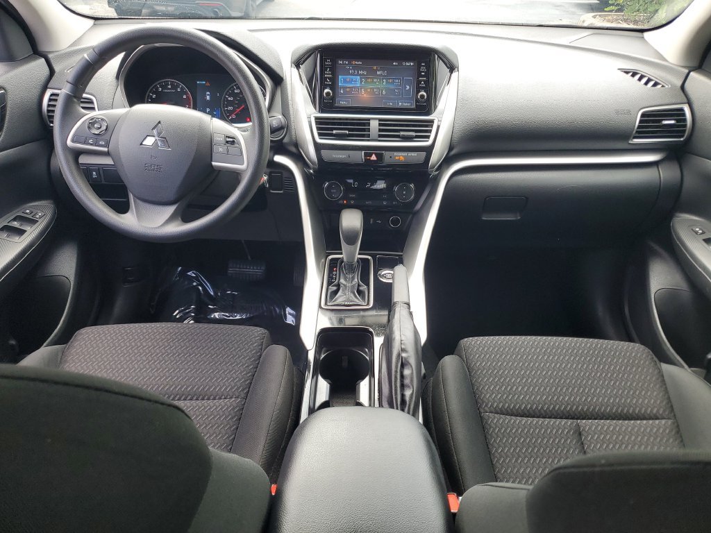 Used 2019 Mitsubishi Eclipse Cross ES AWD/4WD image 16