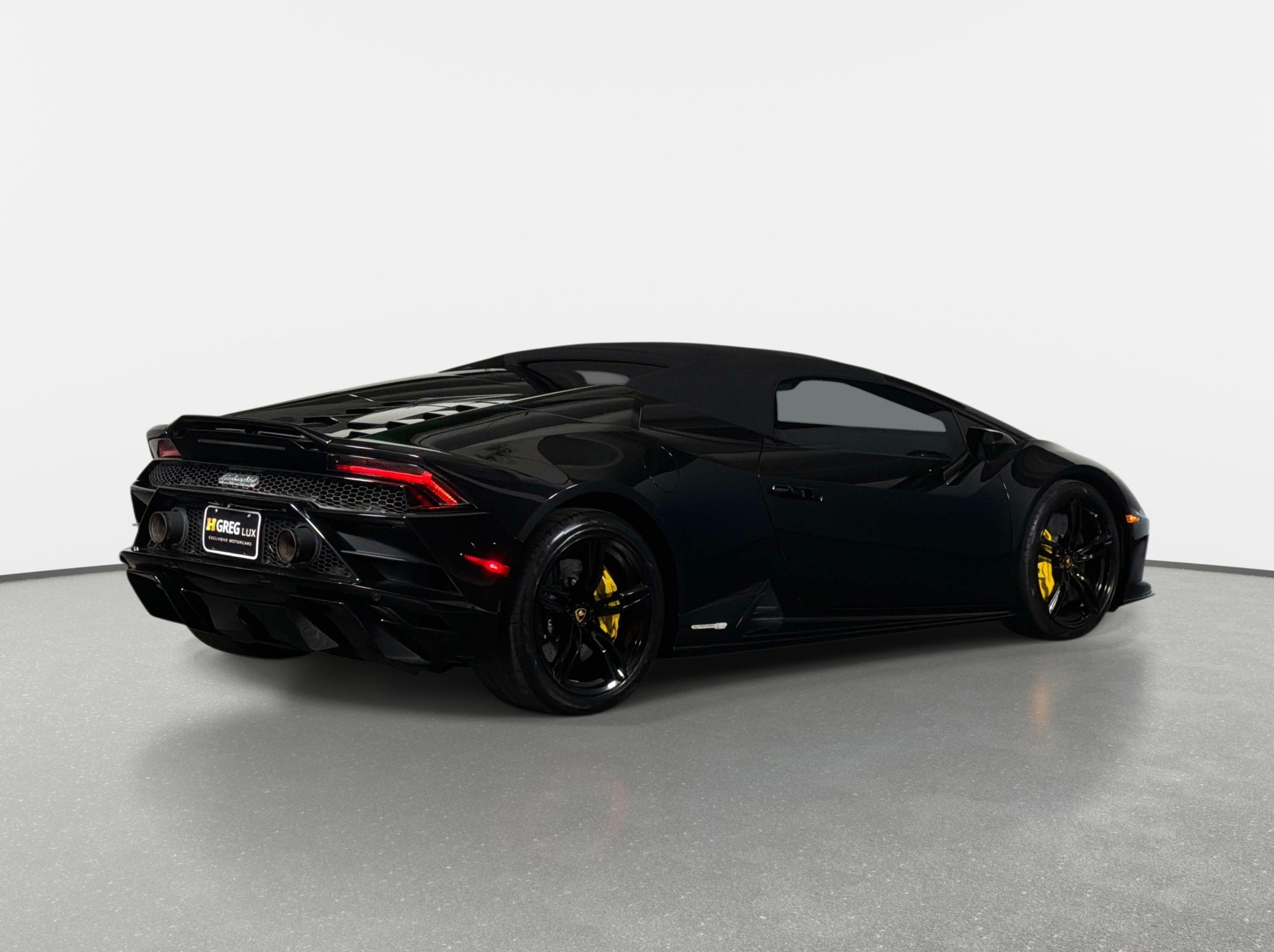 Used 2023 Lamborghini Huracan EVO RWD image 7