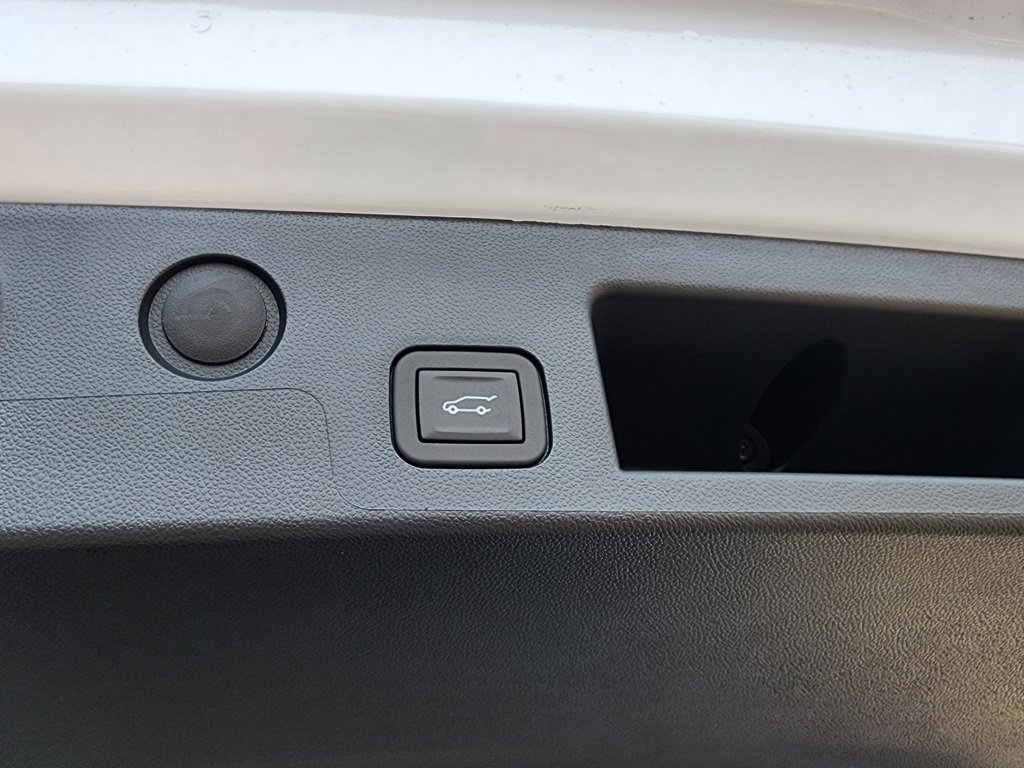 New 2026 GMC Terrain Denali image 49