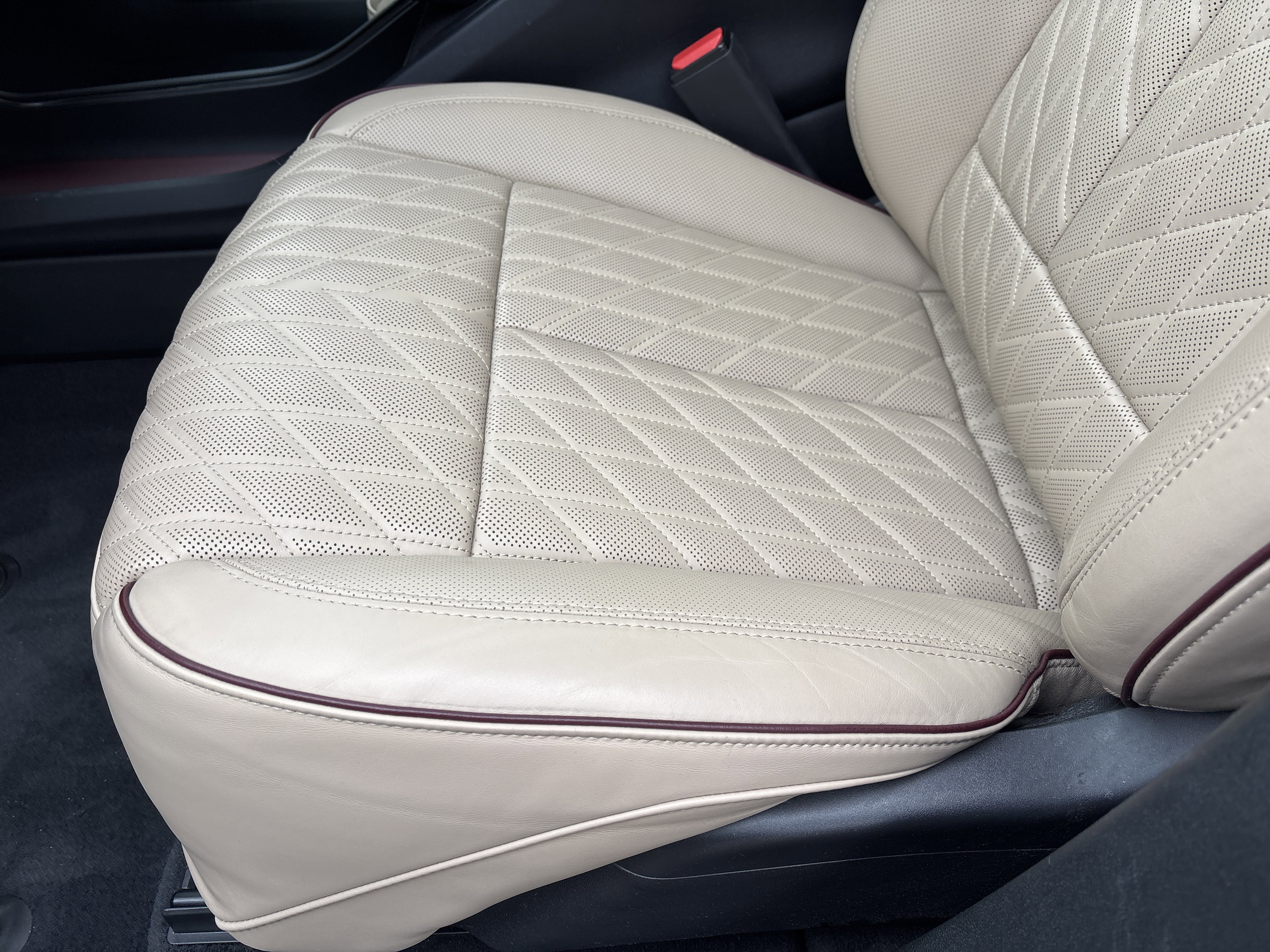 Used 2024 Cadillac Lyriq Luxury w/ Nappa Leather Package image 26