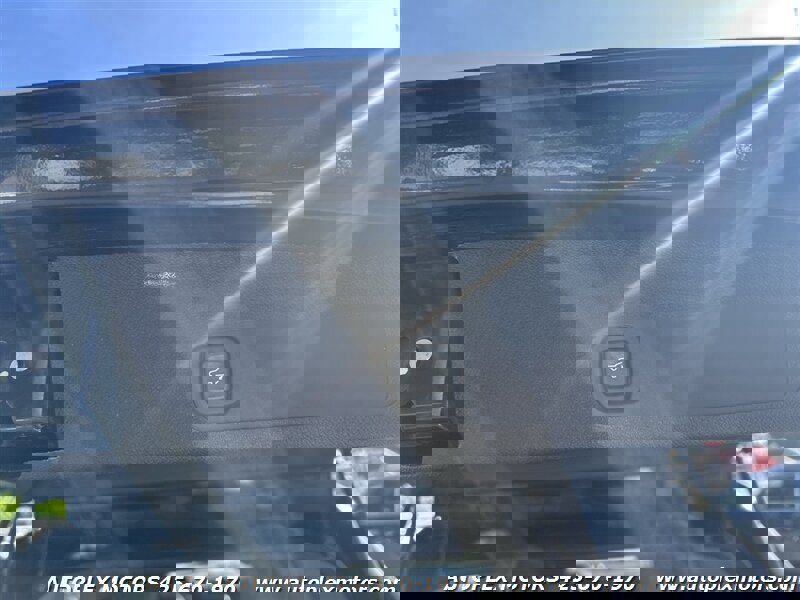 Used 2011 GMC Yukon Denali image 10