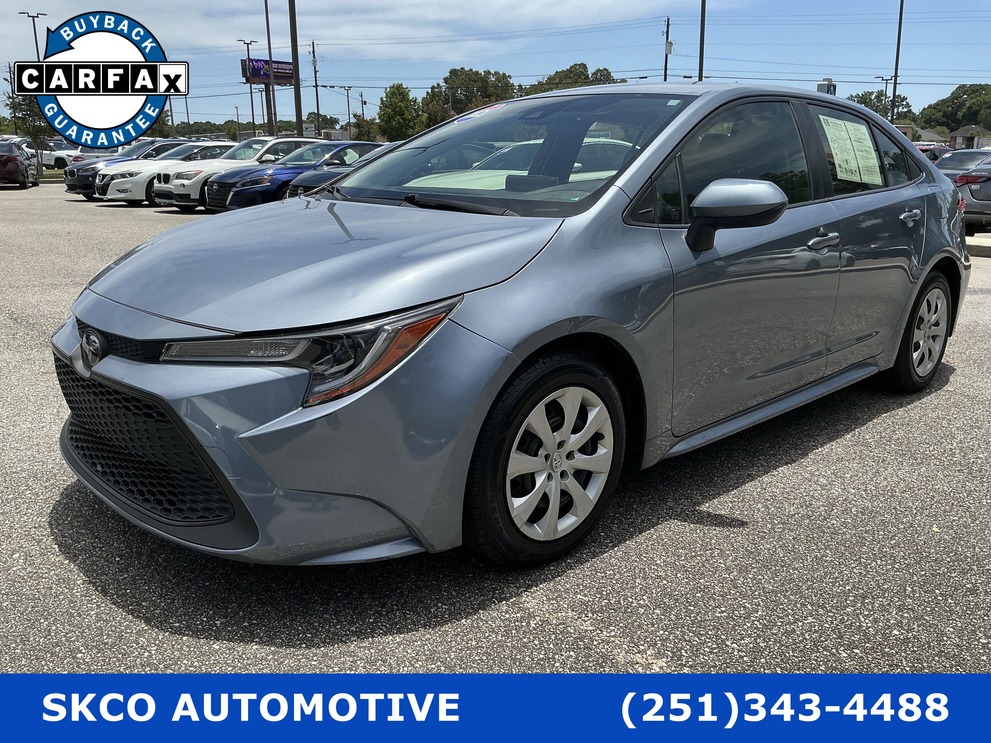 Used 2021 Toyota Corolla LE FWD image 1
