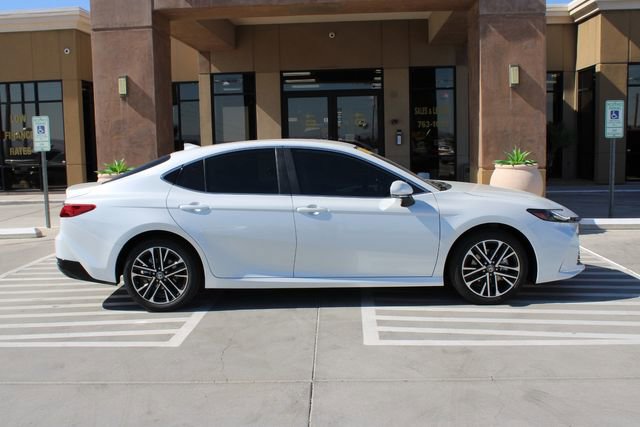 Used 2026 Toyota Camry XLE FWD image 8