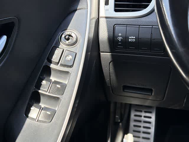 Used 2013 Hyundai Elantra GT w/ Style Pkg FWD image 14