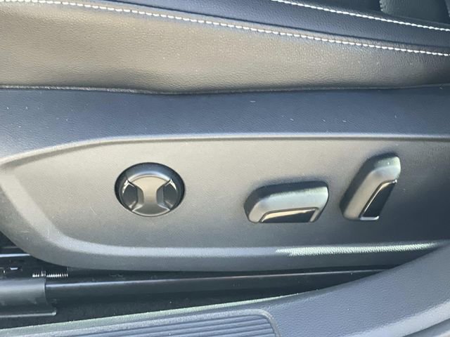 Used 2023 Volkswagen Jetta SE w/ Panoramic Sunroof Package image 20