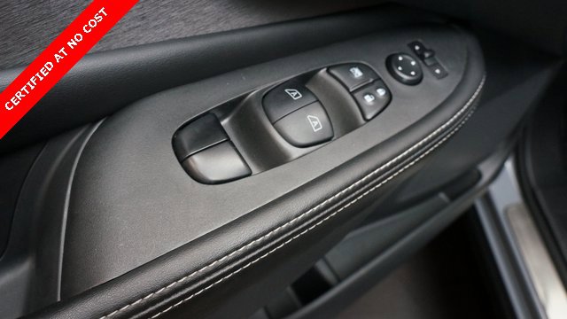 Used 2024 Nissan Murano SV w/ SV Midnight Edition Package image 29