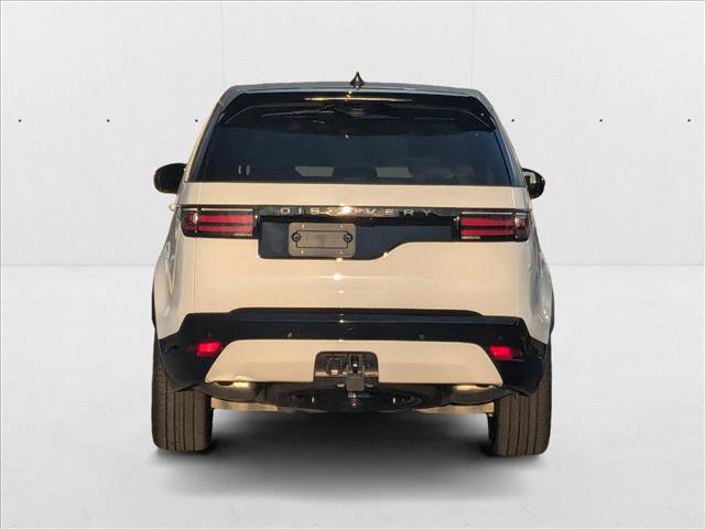 Used 2025 Land Rover Discovery Dynamic SE AWD/4WD image 8