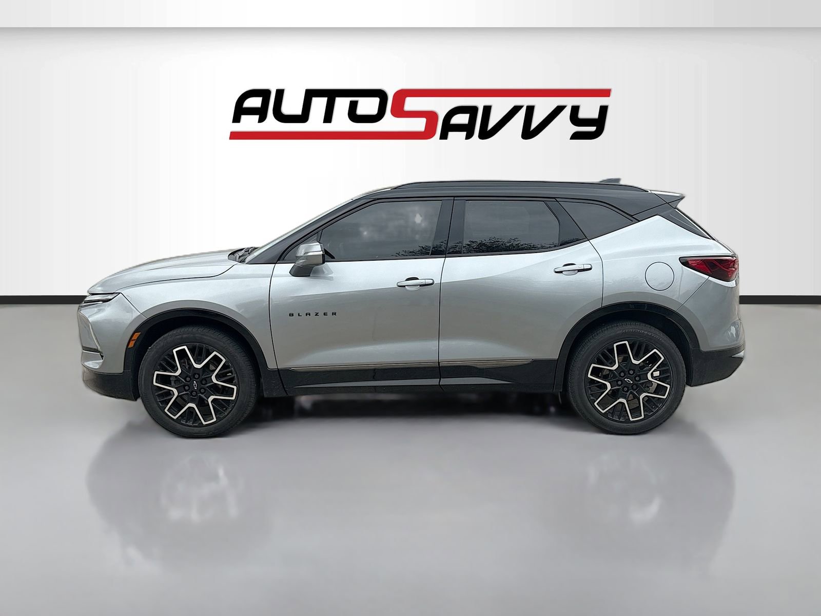 Used 2024 Chevrolet Blazer RS w/ Enhanced Convenience Package FWD image 4