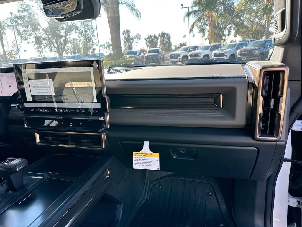 Used 2025 GMC Hummer EV 3X w/ LPO, Cargo Utility Package AWD/4WD image 30