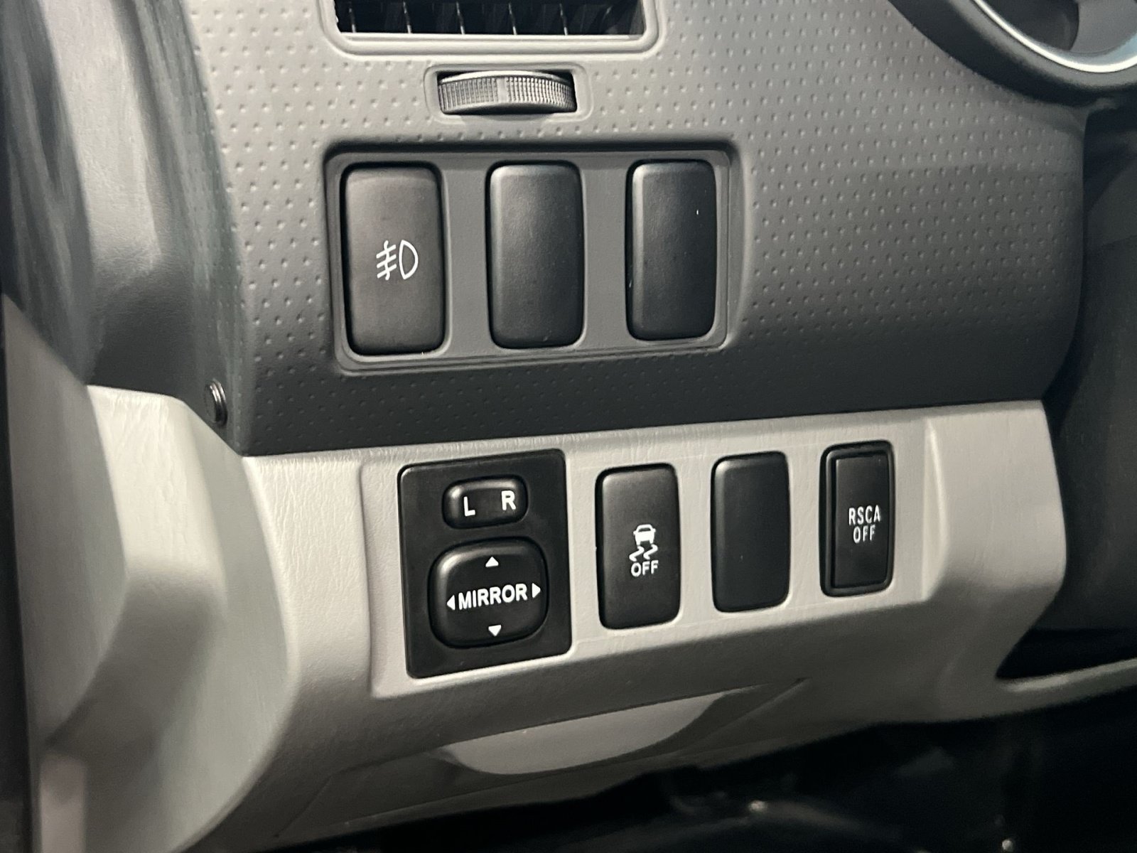 Used 2013 Toyota Tacoma 4x4 Double Cab w/ SR5 Pkg image 25