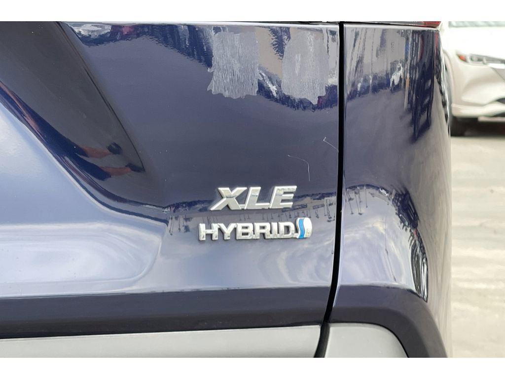 Used 2021 Toyota RAV4 XLE w/ Convenience Package image 50