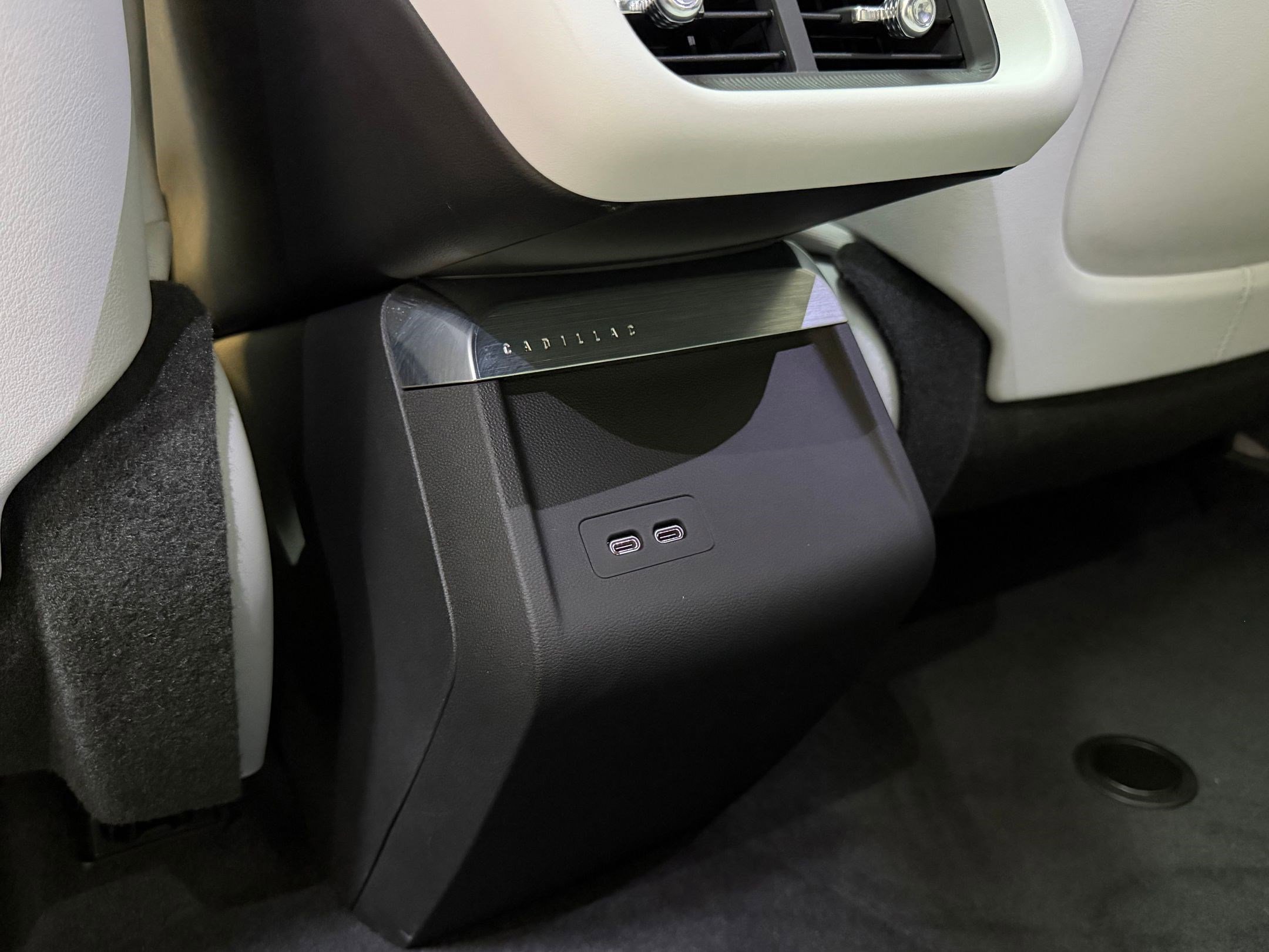 Certified 2024 Cadillac Lyriq Sport image 43