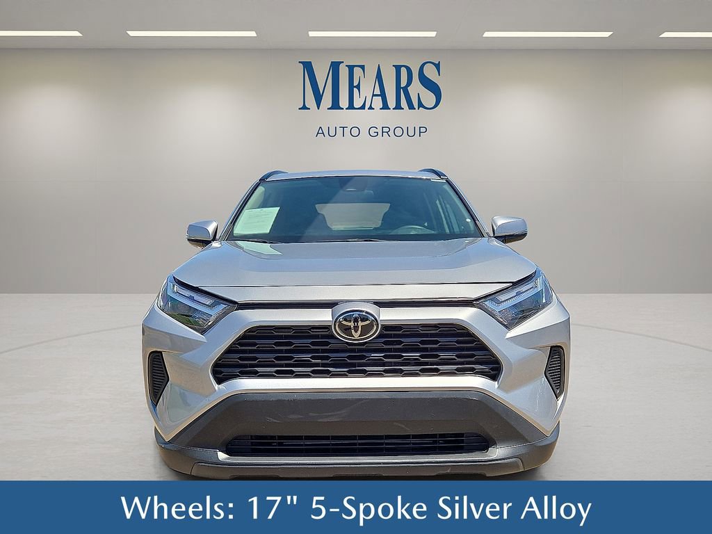 Used 2023 Toyota RAV4 XLE image 9