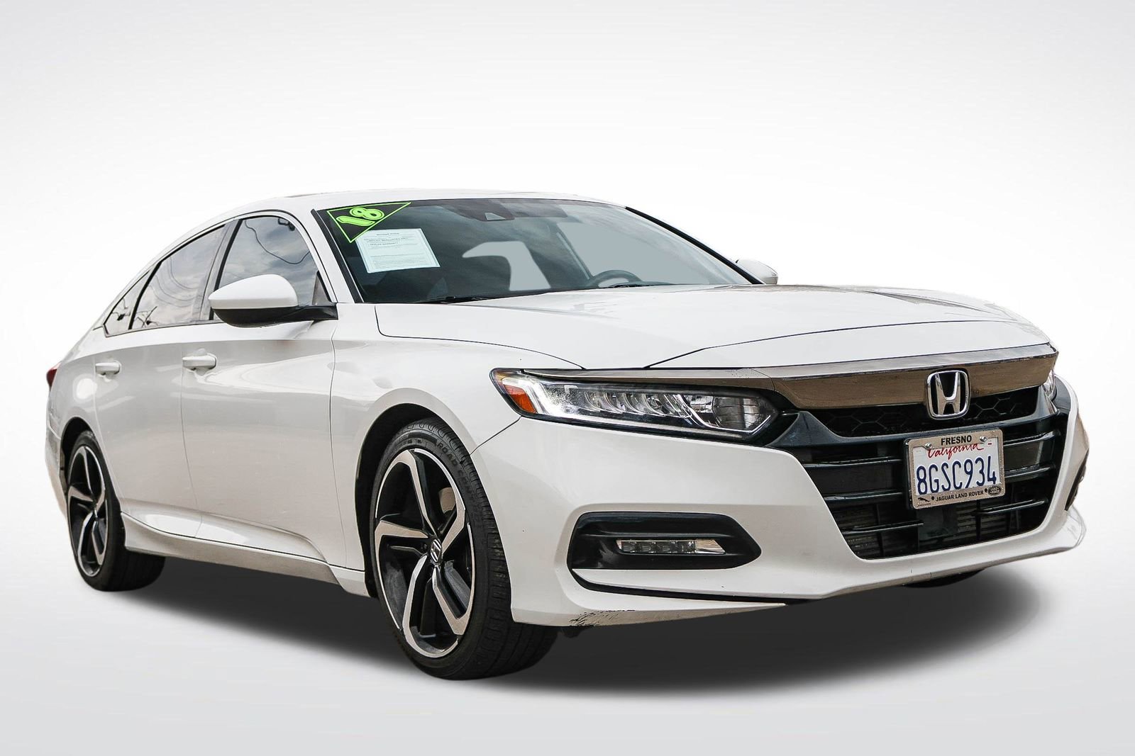 Used 2018 Honda Accord Sport image 3