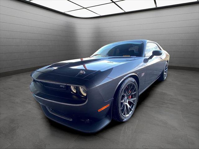 Used 2017 Dodge Challenger SRT w/ Technology Group image 1