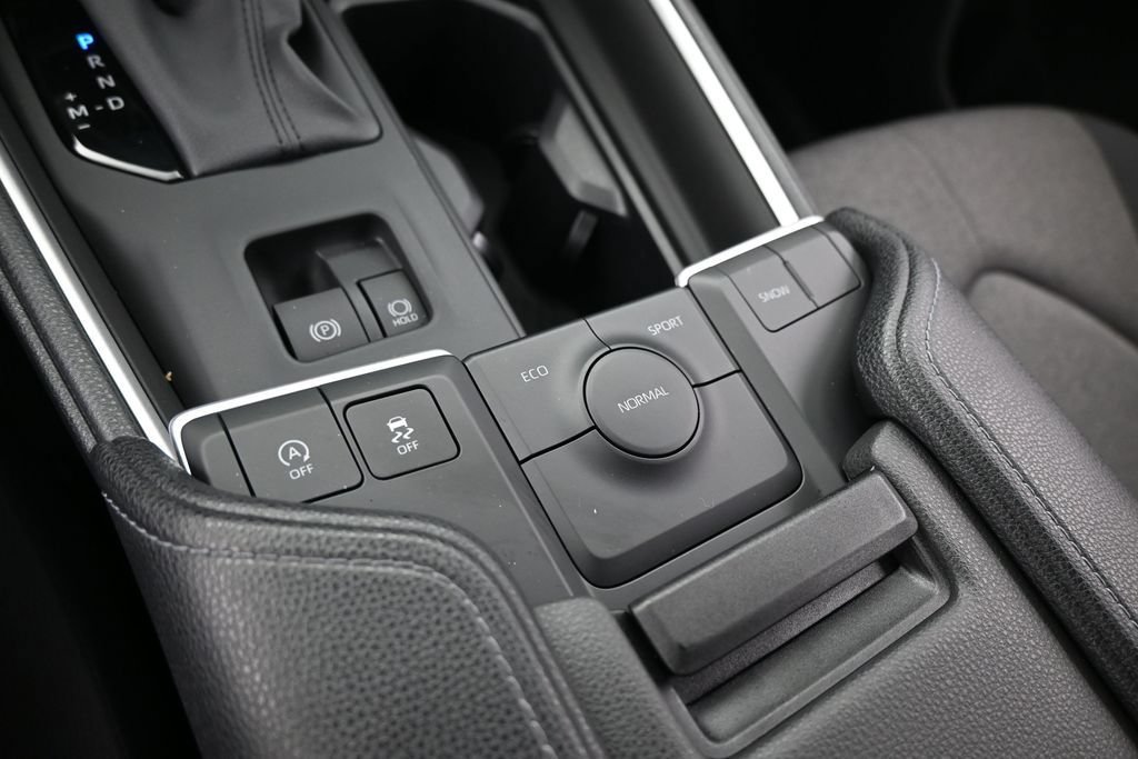 Used 2025 Toyota Grand Highlander FWD image 22