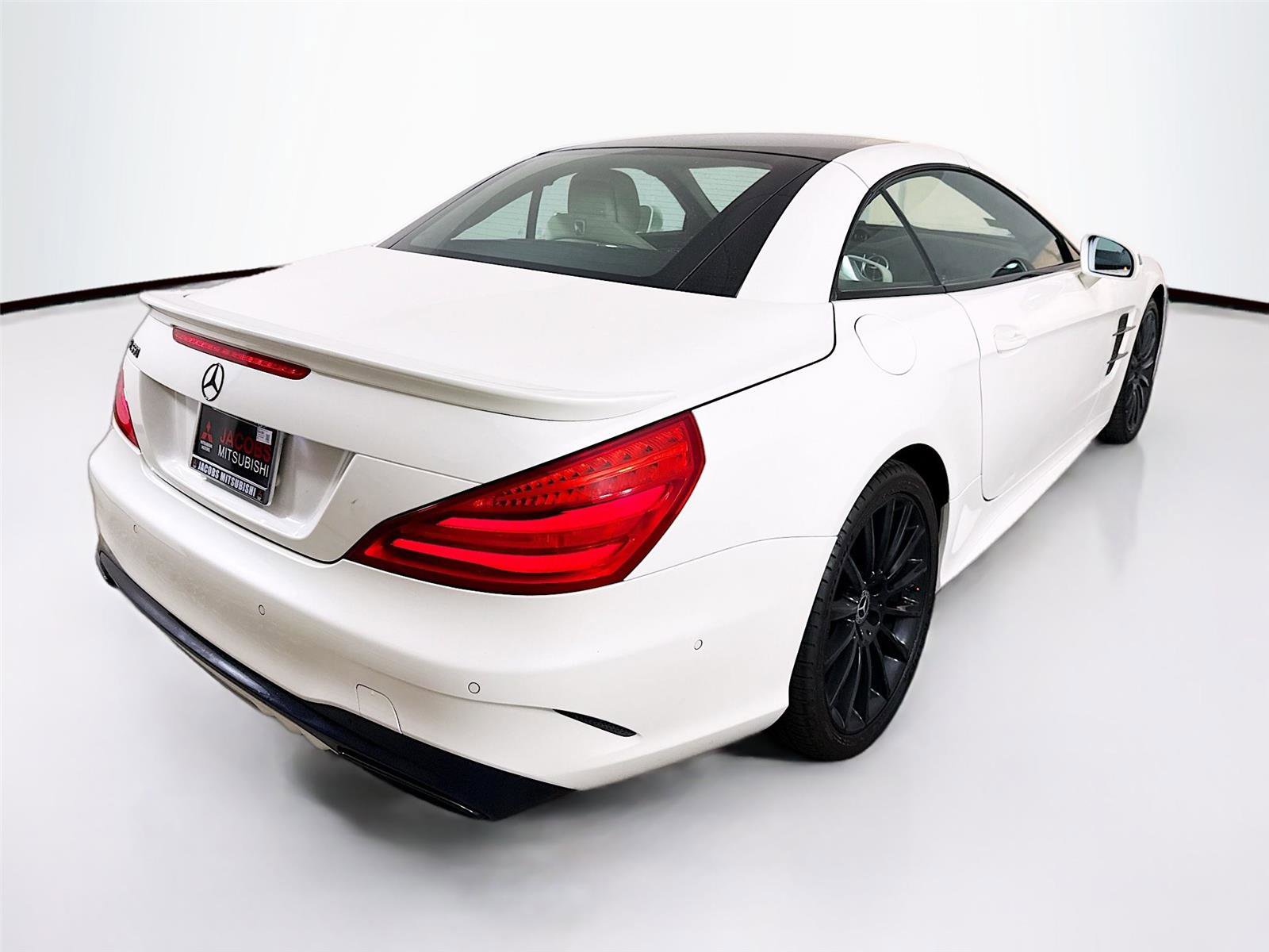 Used 2018 Mercedes-Benz SL 550 image 10