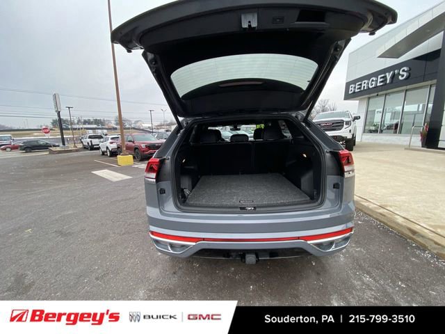 Used 2023 Volkswagen Atlas Cross Sport SEL Premium R-Line image 28