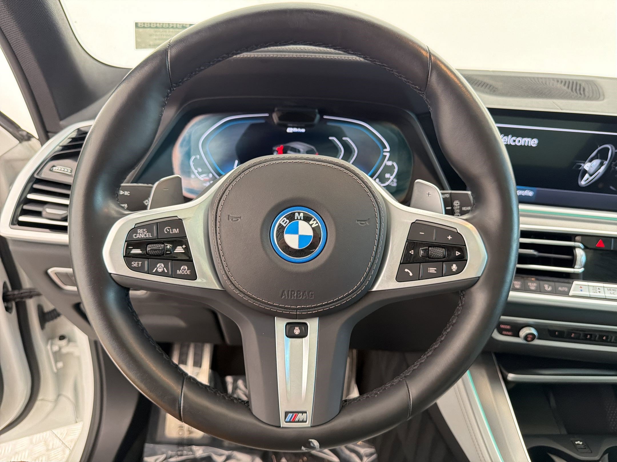 Certified 2023 BMW X5 xDrive45e w/ Executive Package image 18