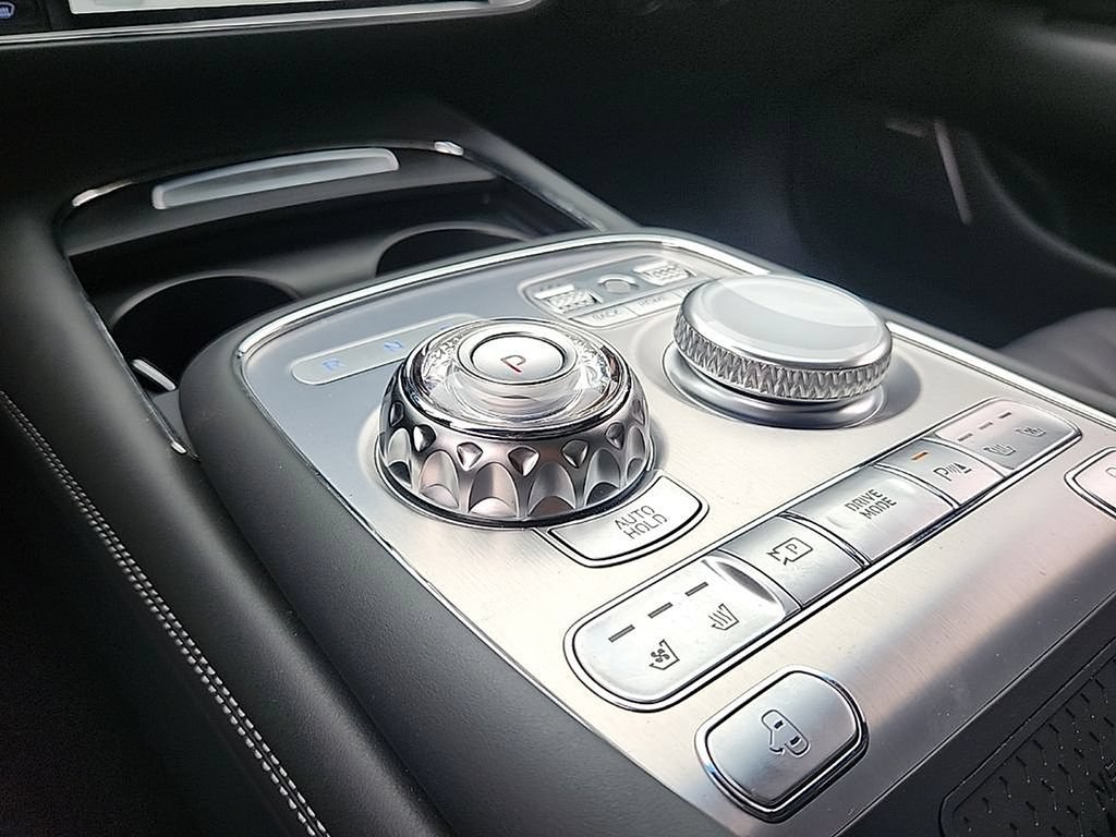 Used 2024 Genesis G90 3.5T AWD/4WD image 23