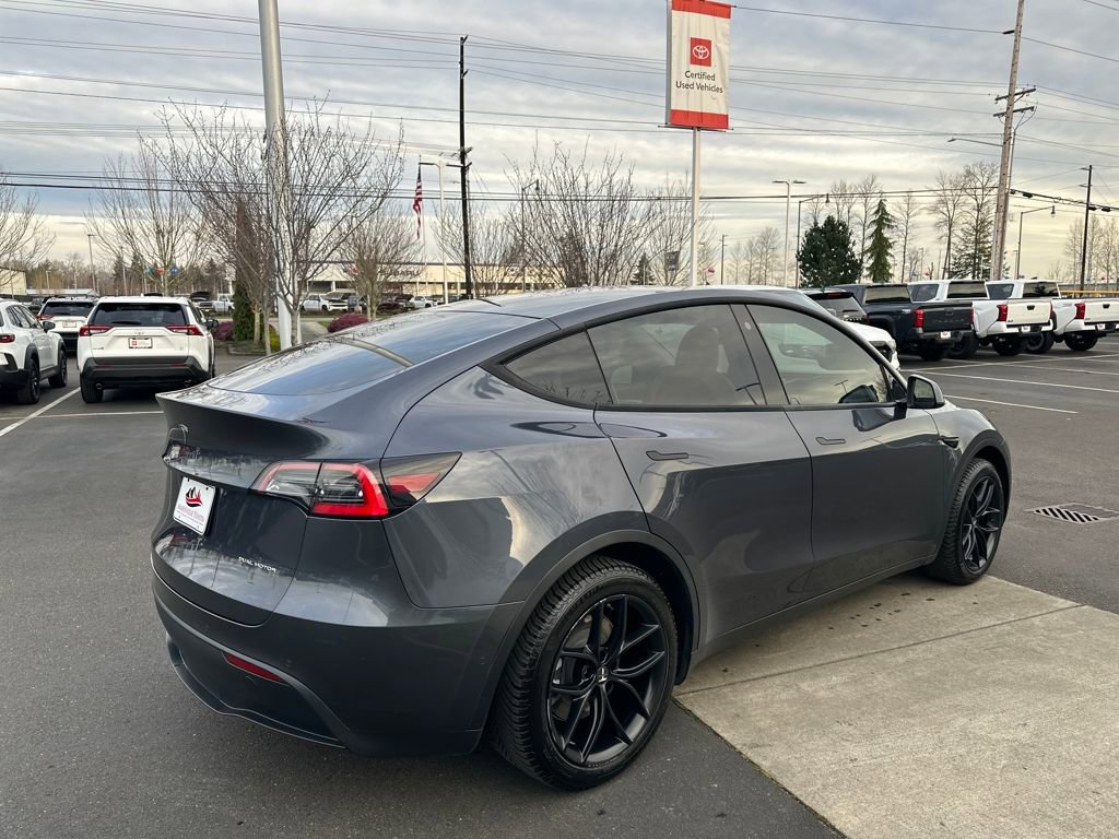 Used 2021 Tesla Model Y Long Range image 5