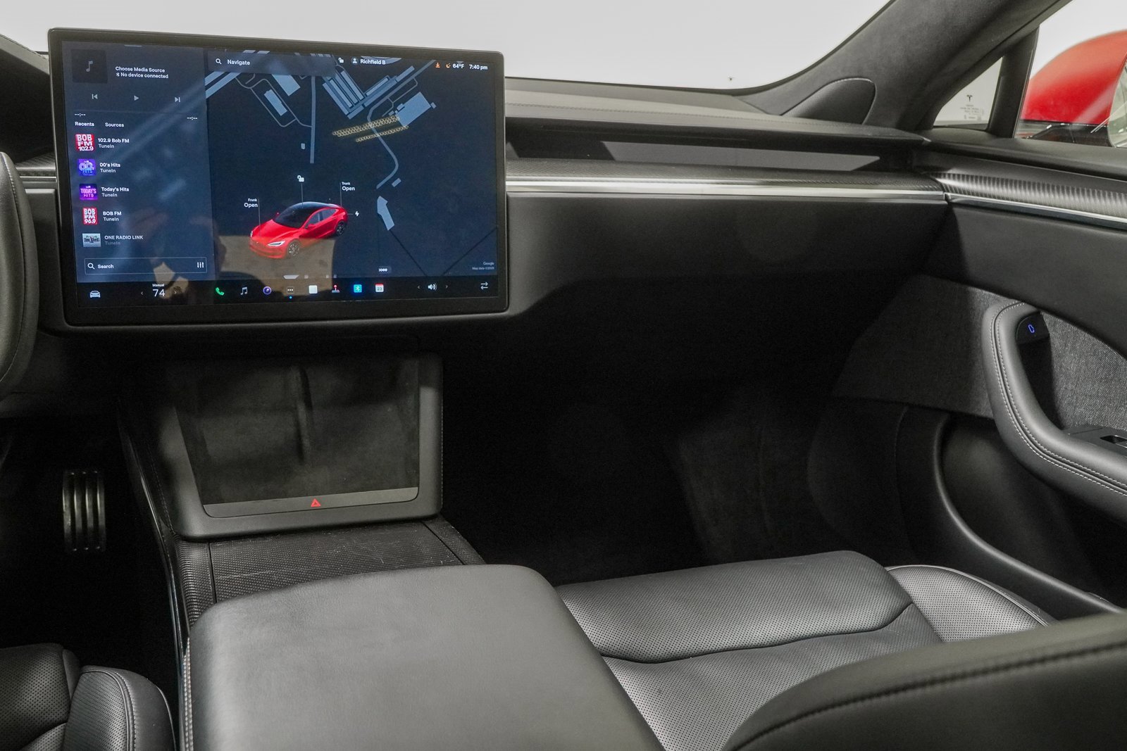 Used 2021 Tesla Model S Plaid image 34