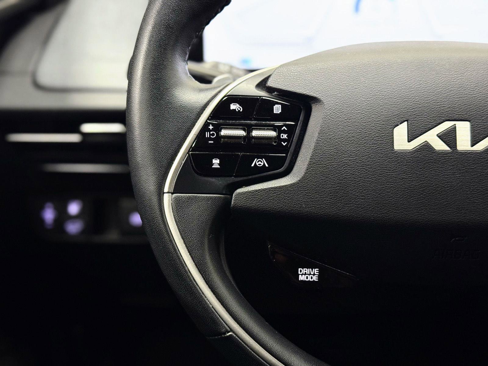 Used 2023 Kia EV6 Wind w/ Wind Technology Package image 18