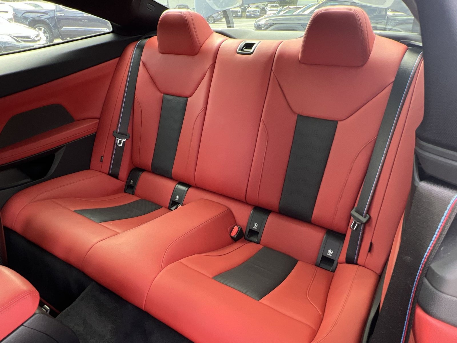 Used 2022 BMW M4 Competition w/ M Carbon Exterior Package RWD image 25