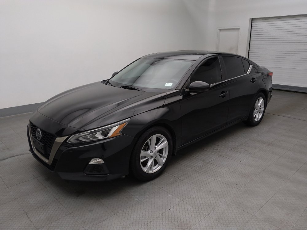 Used 2021 Nissan Altima 2.0 SR image 2