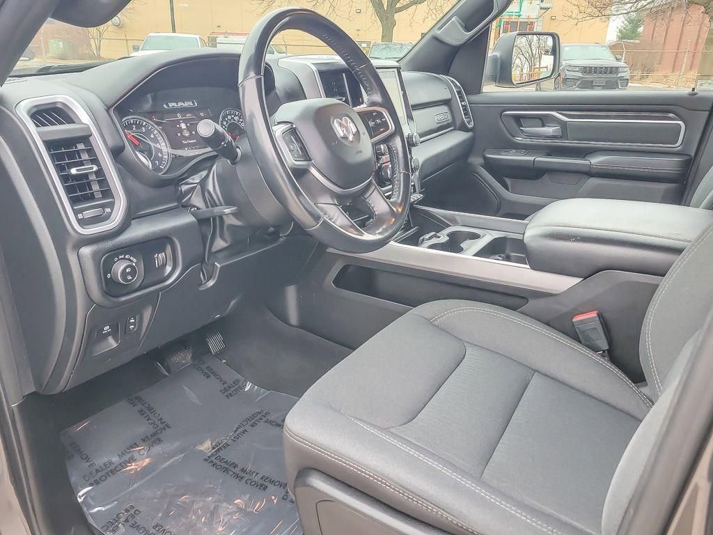 Used 2022 RAM 1500 Big Horn AWD/4WD image 10
